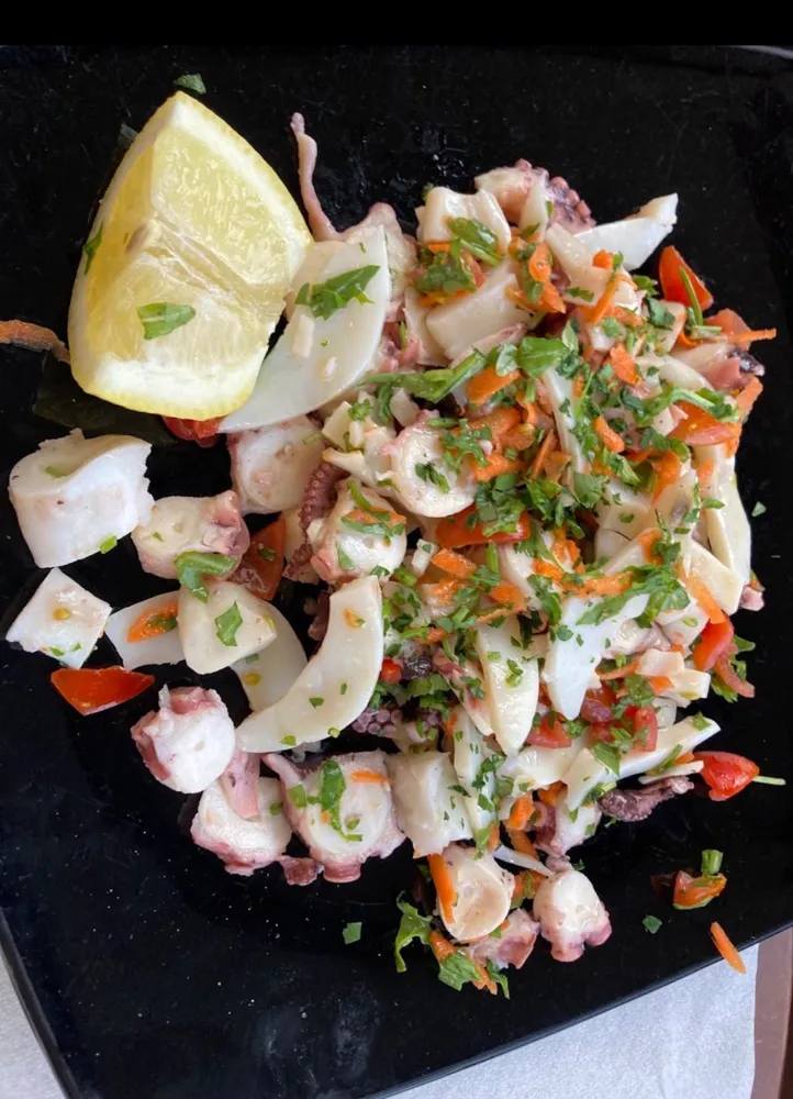 Insalata di mare con polpo